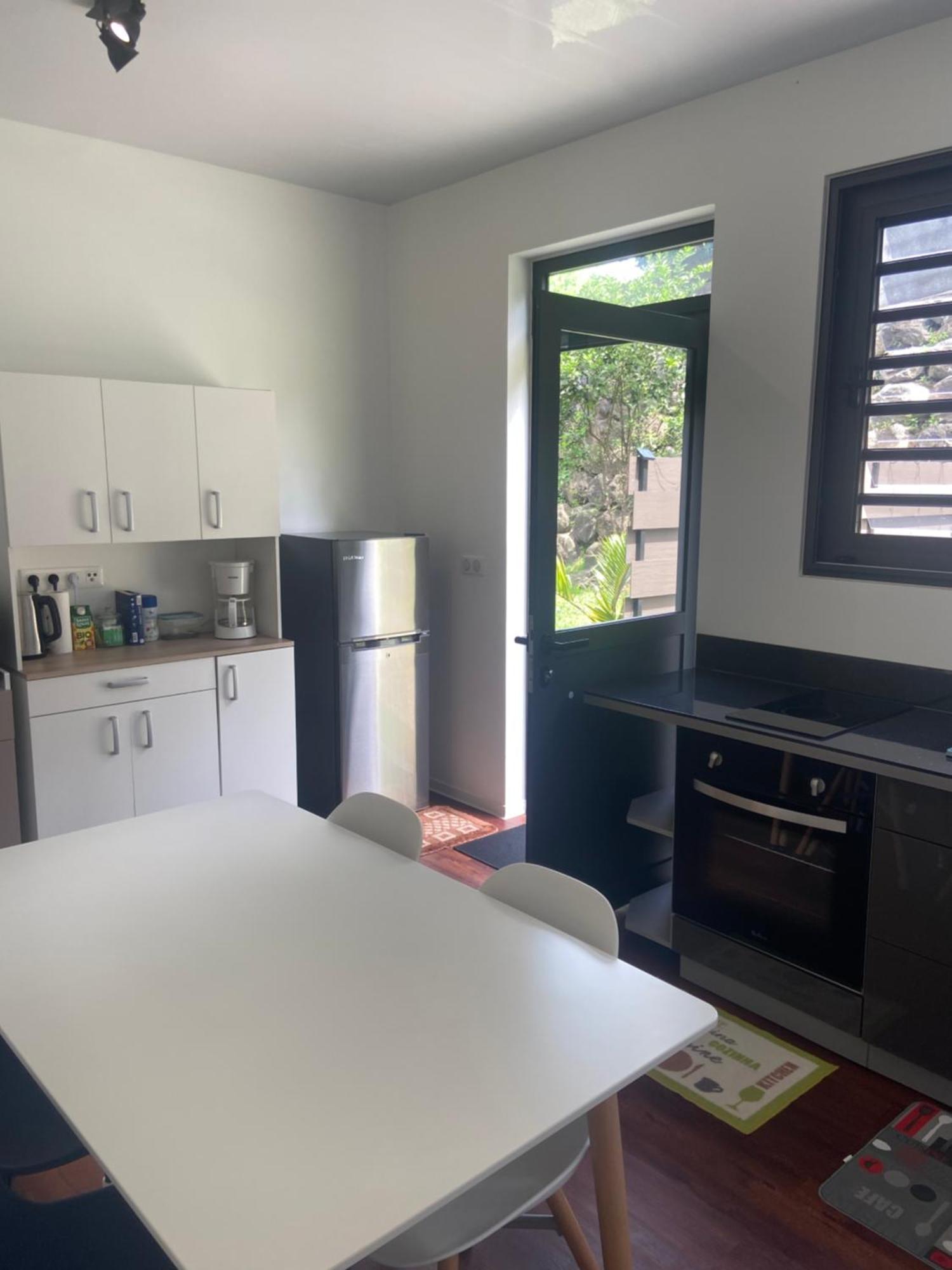 Manaeva L6 Apartment Faaa Bagian luar foto